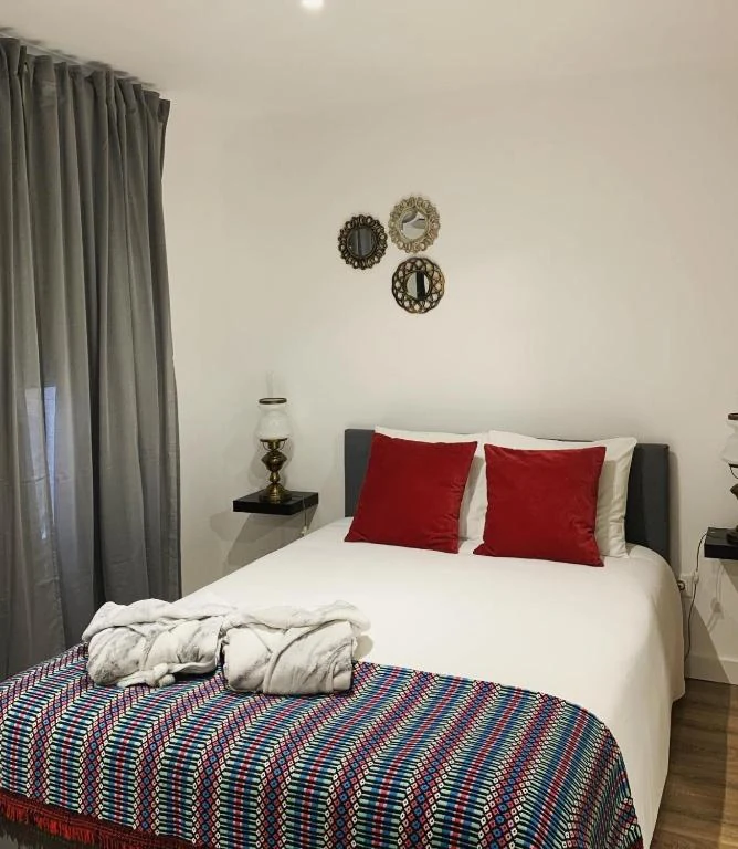 Shared apartment interior photograph 2